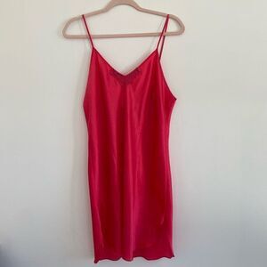 Vintage 80’s Romantic Moods Bright Pink Slip
